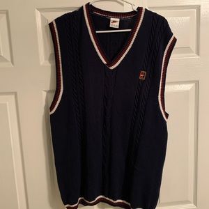 nike tennis sweater